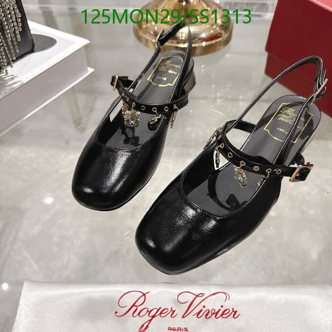 Roger Vivier-Women Shoes Code: SS1313 $: 125USD