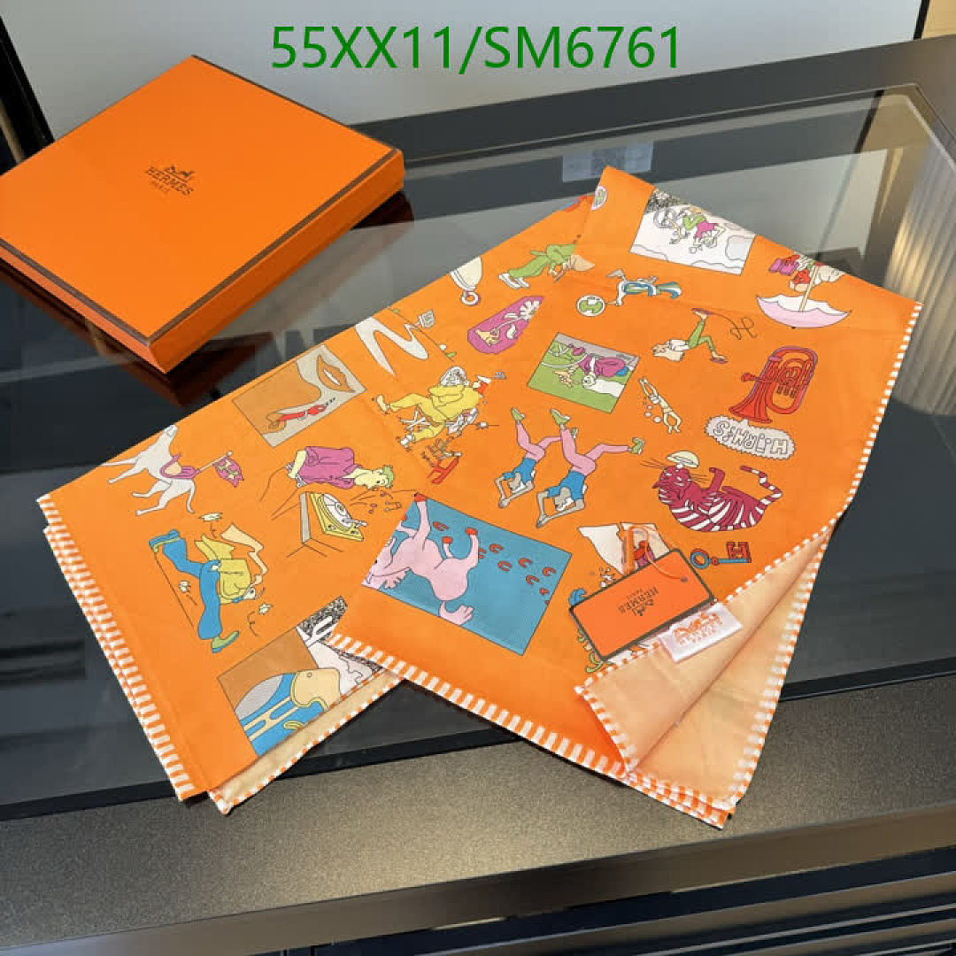 Hermes-Scarf Code: SM6761 $: 55USD