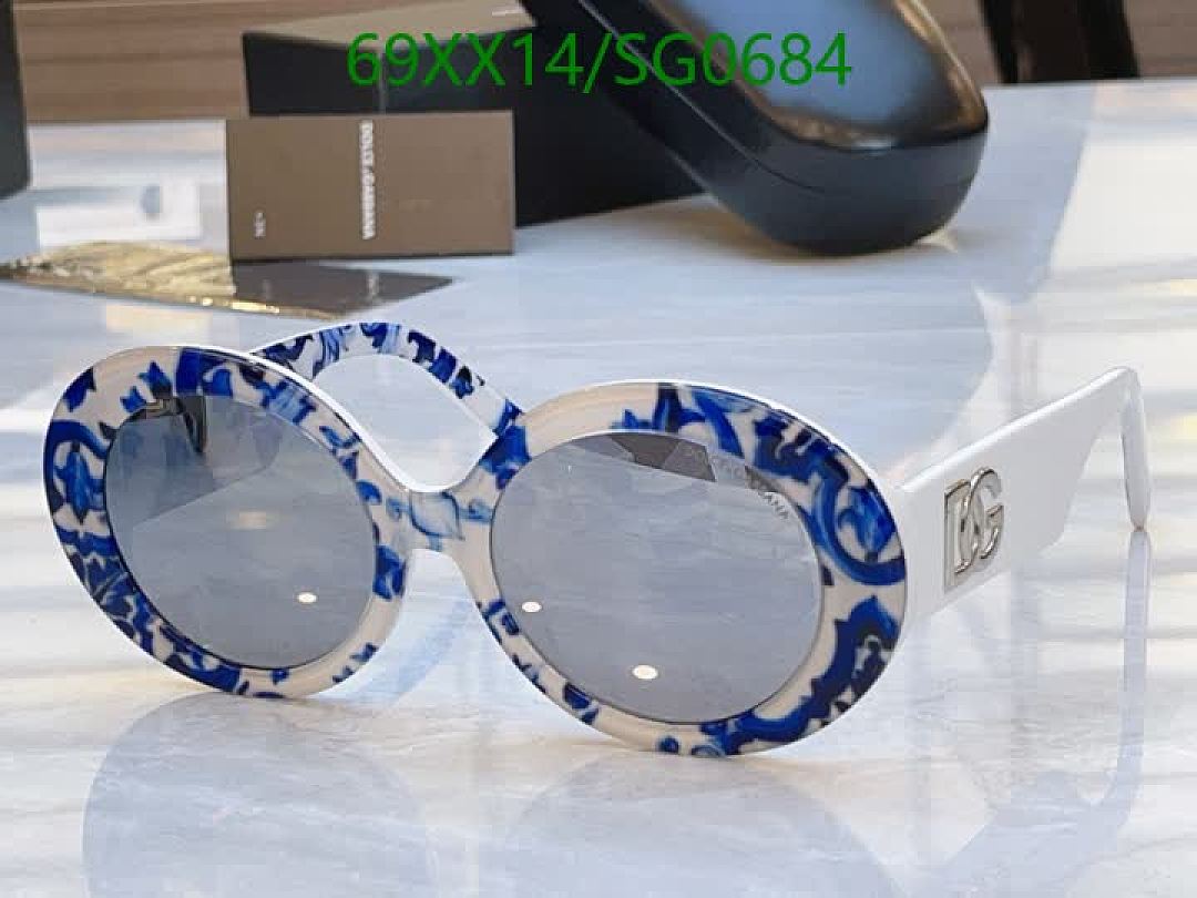 D&G-Glasses Code: SG0684 $: 69USD