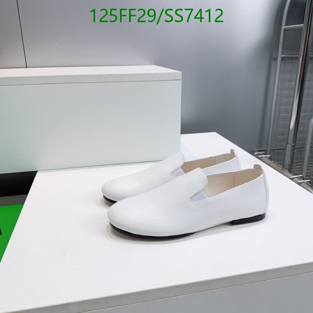 BV-Women Shoes Code: SS7412 $: 125USD