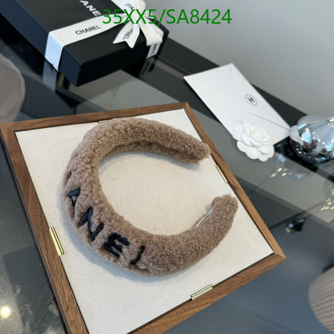 Chanel-Headband Code: SA8424 $: 35USD