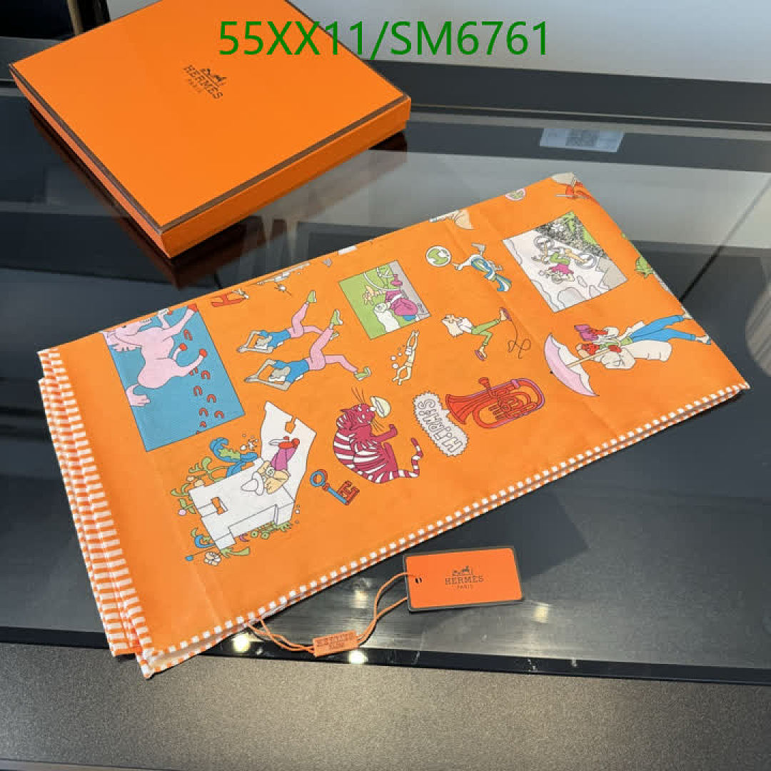 Hermes-Scarf Code: SM6761 $: 55USD