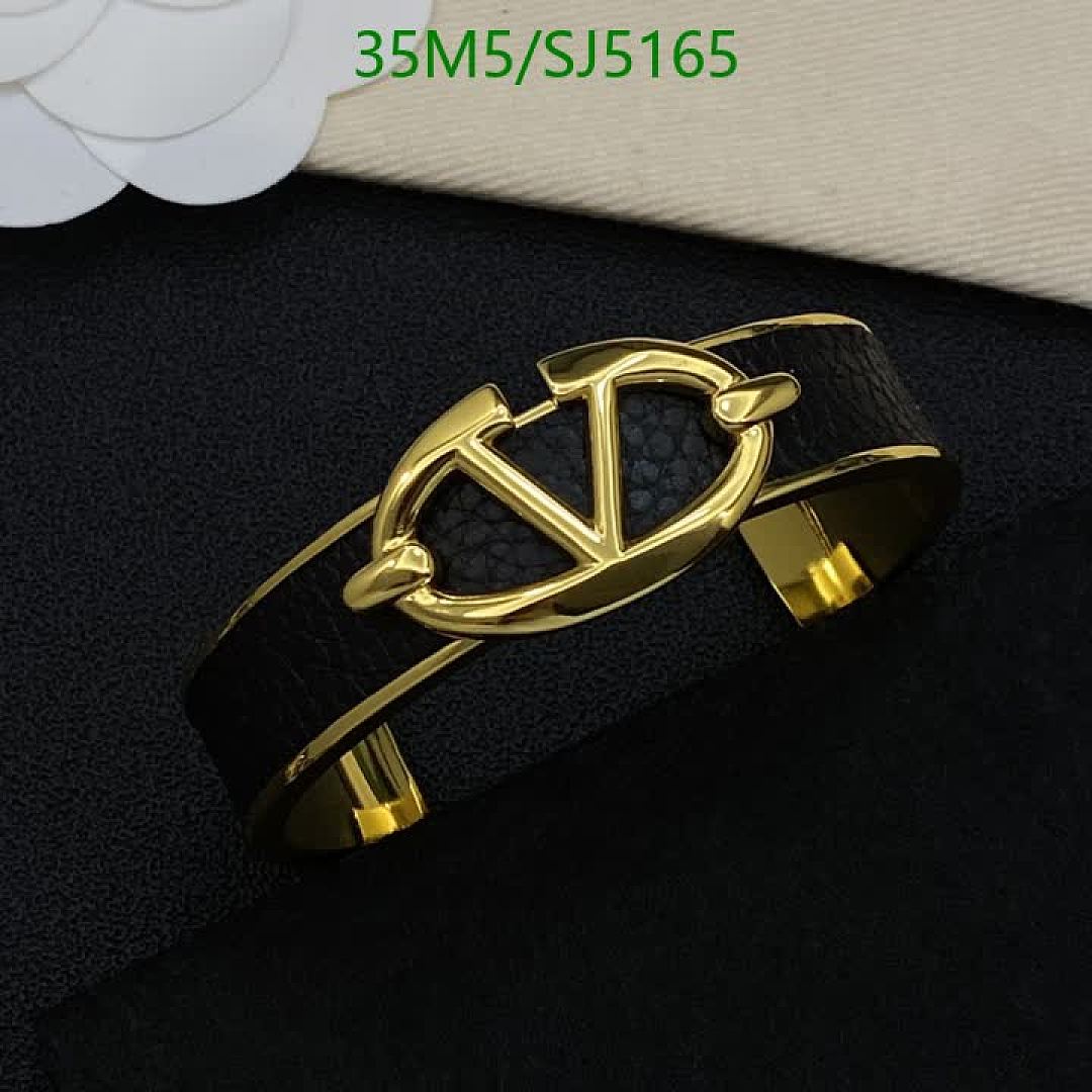 Valentino-Jewelry Code: SJ5165 $: 35USD