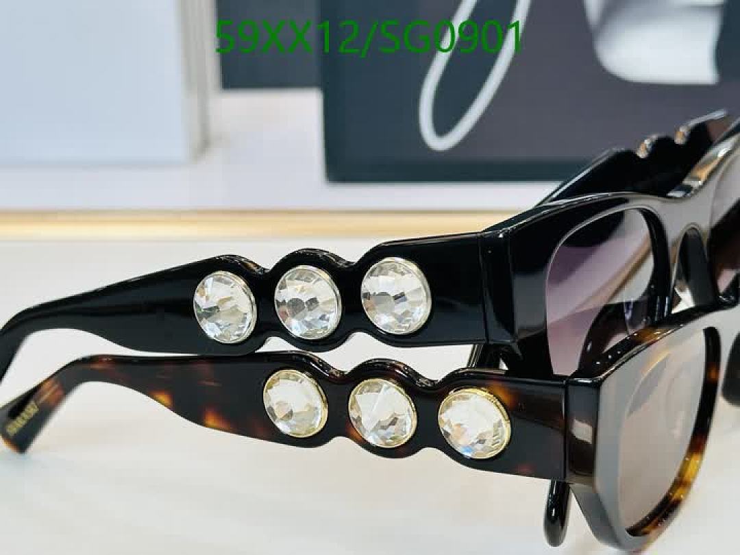 Swarovski-Glasses Code: SG0901 $: 59USD
