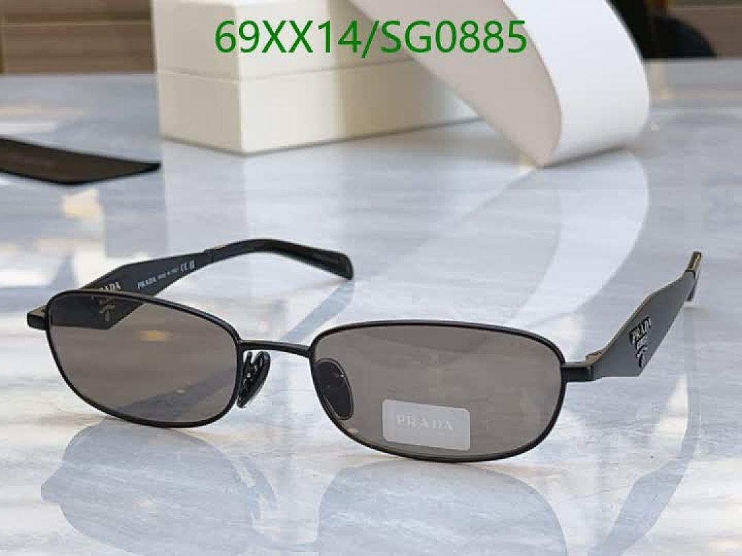 Prada-Glasses Code: SG0885 $: 69USD