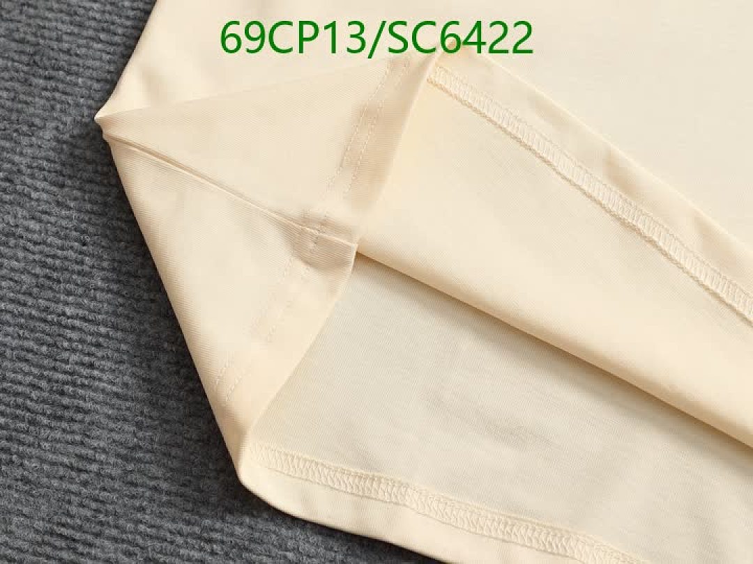 LV-Clothing Code: SC6422 $: 69USD
