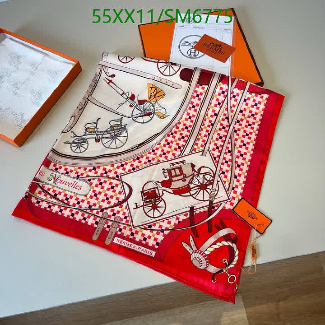 Hermes-Scarf Code: SM6775 $: 55USD