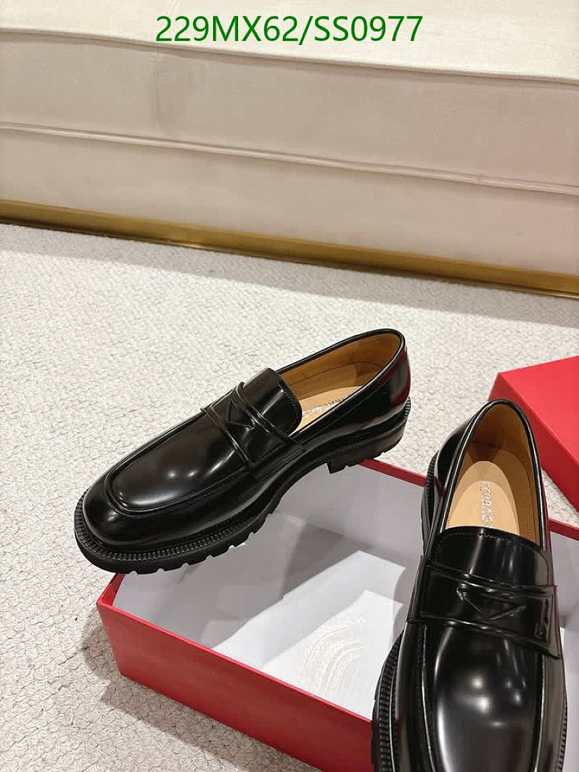 Ferragamo-Men shoes Code: SS0977 $: 229USD