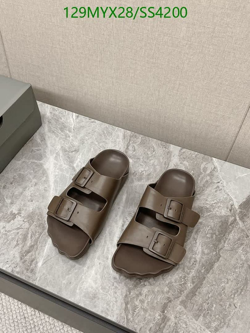 Balenciaga-Women Shoes Code: SS4200 $: 129USD
