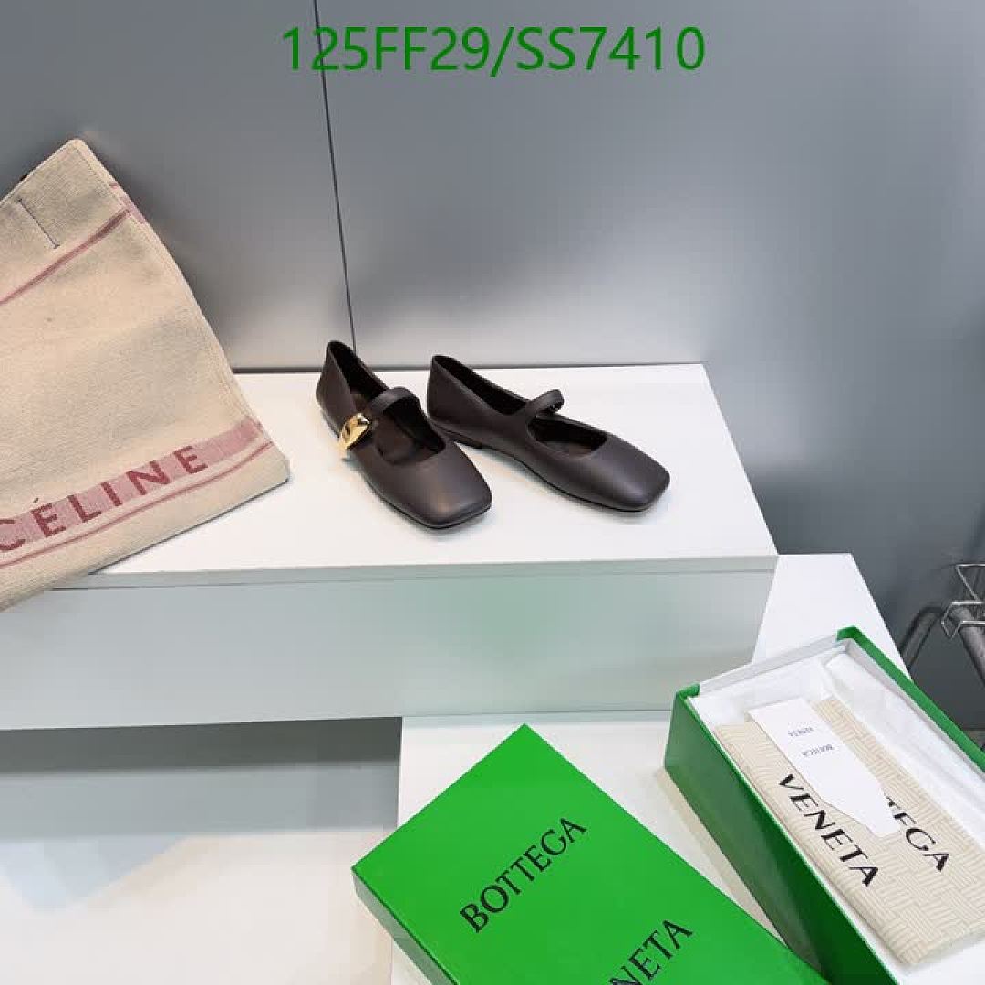BV-Women Shoes Code: SS7410 $: 125USD