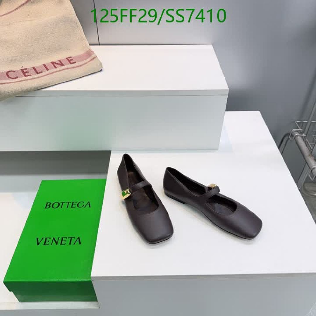 BV-Women Shoes Code: SS7410 $: 125USD