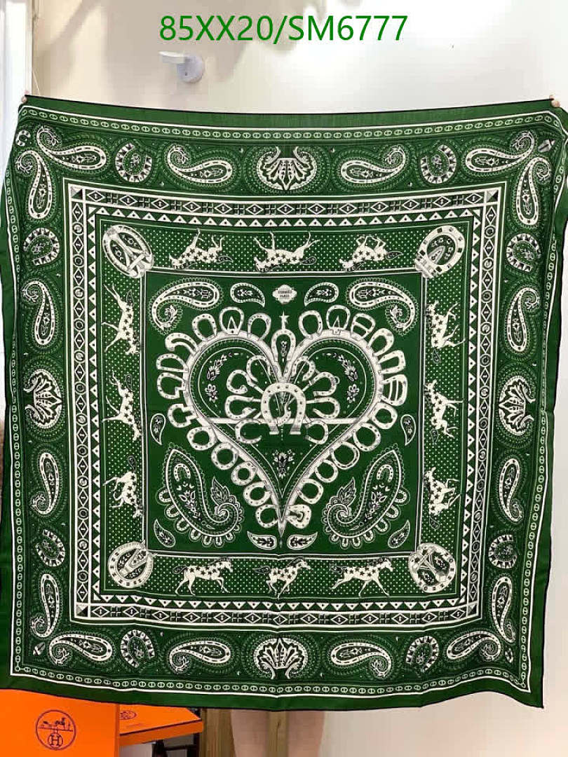 Hermes-Scarf Code: SM6777 $: 85USD