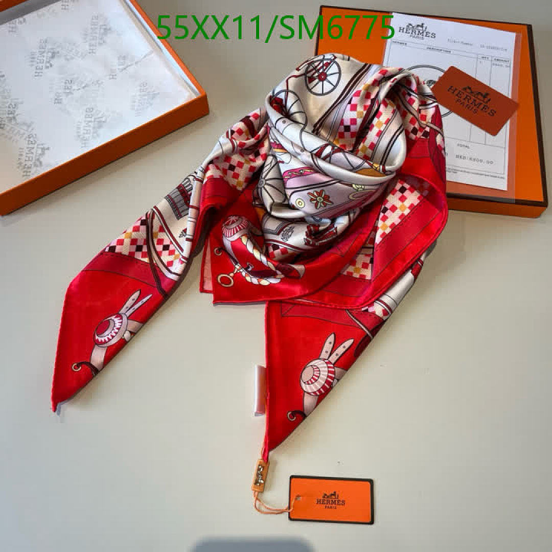 Hermes-Scarf Code: SM6775 $: 55USD