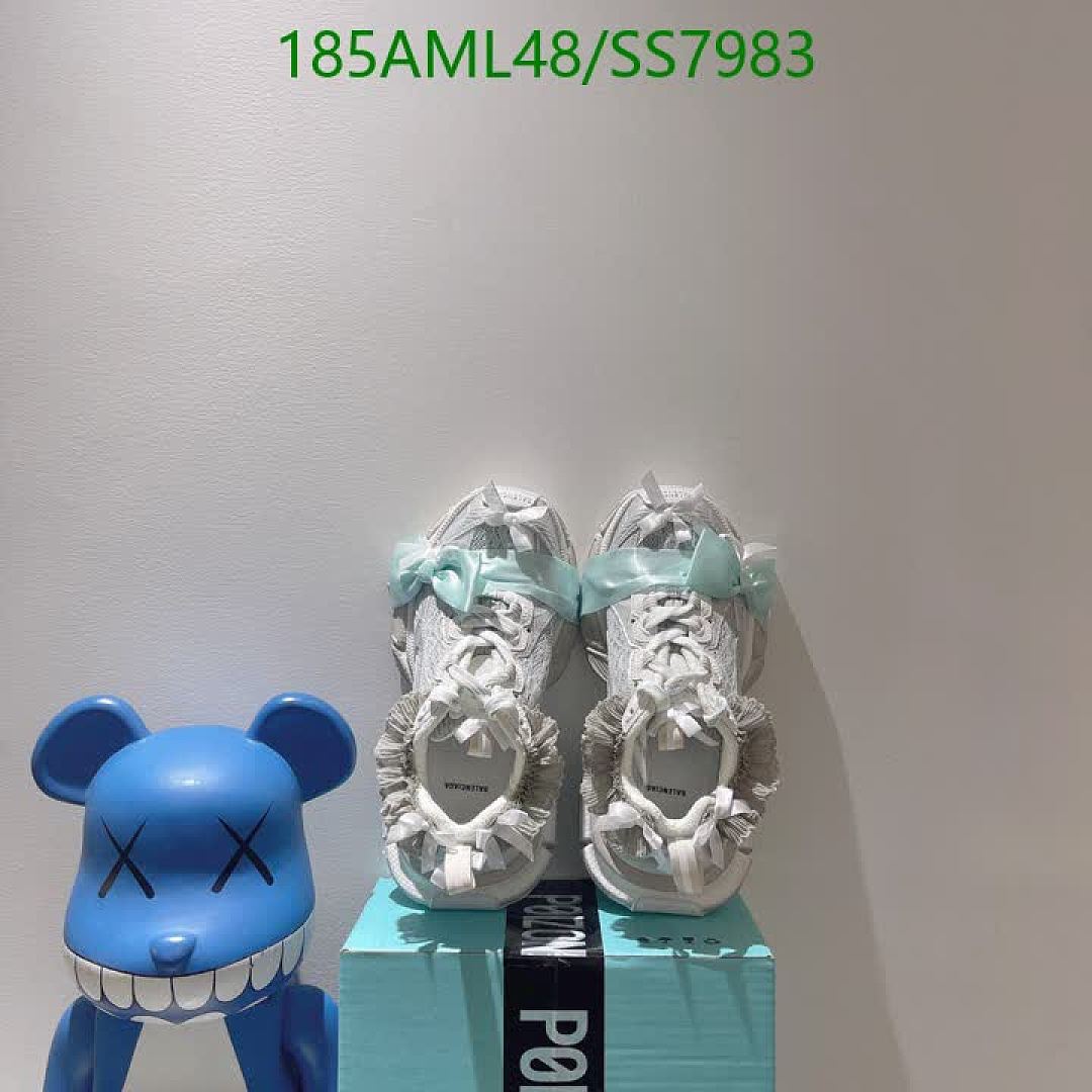 Balenciaga-Women Shoes Code: SS7983 $: 185USD