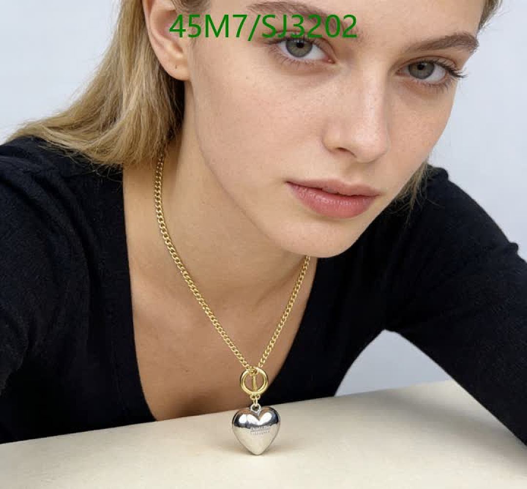 Balenciaga-Jewelry Code: SJ3202 $: 45USD