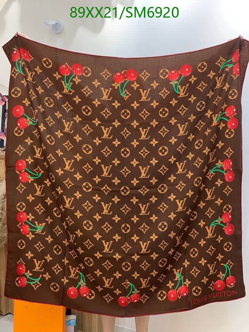 LV-Scarf Code: SM6920 $: 89USD