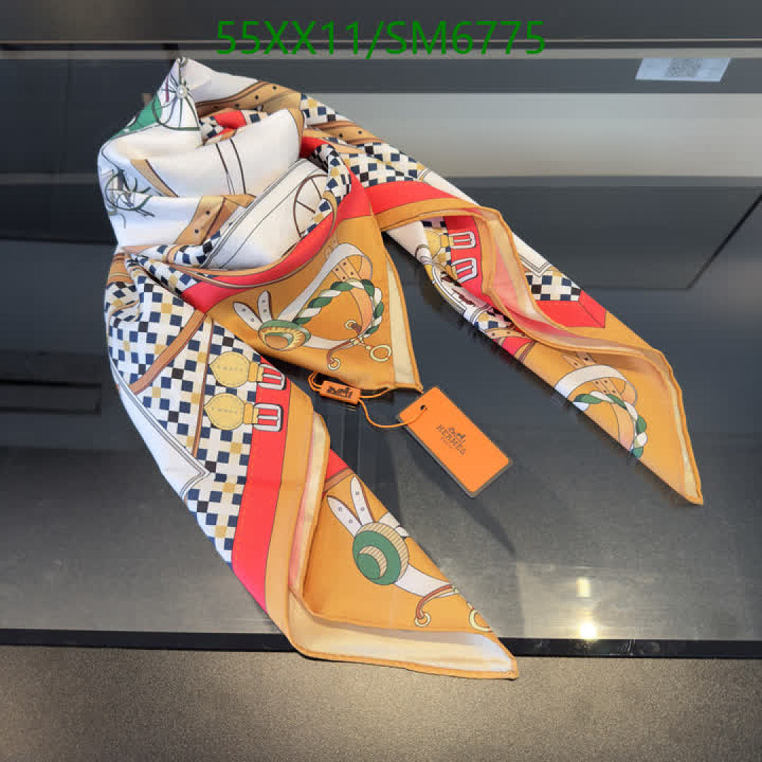 Hermes-Scarf Code: SM6775 $: 55USD