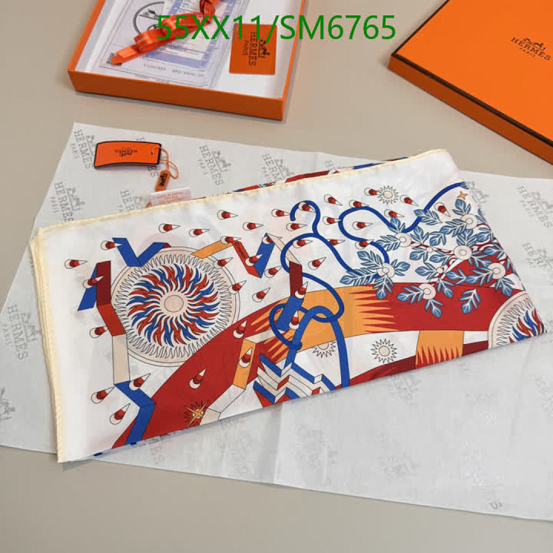 Hermes-Scarf Code: SM6765 $: 55USD