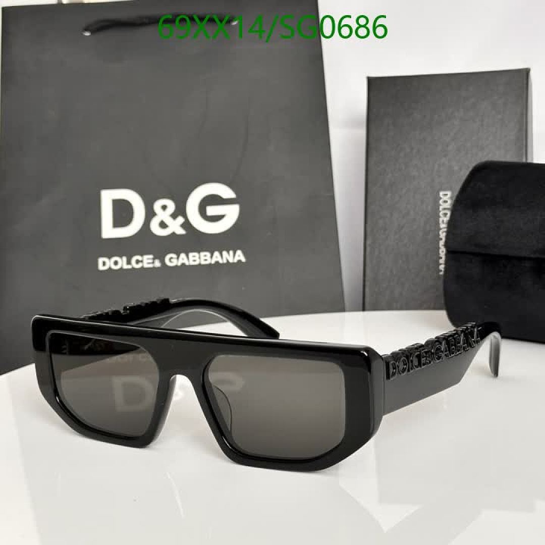 D&G-Glasses Code: SG0686 $: 69USD