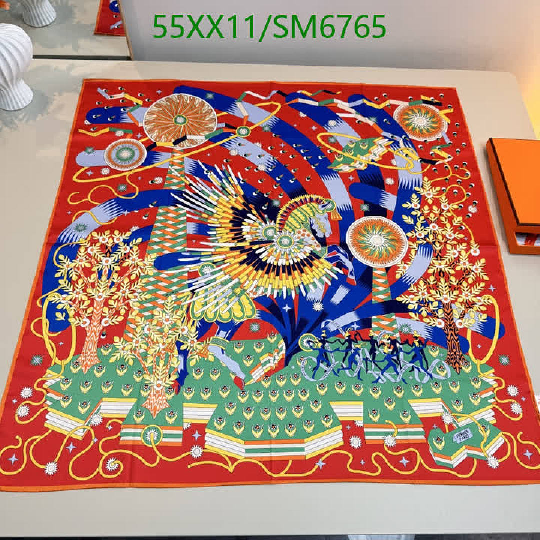 Hermes-Scarf Code: SM6765 $: 55USD