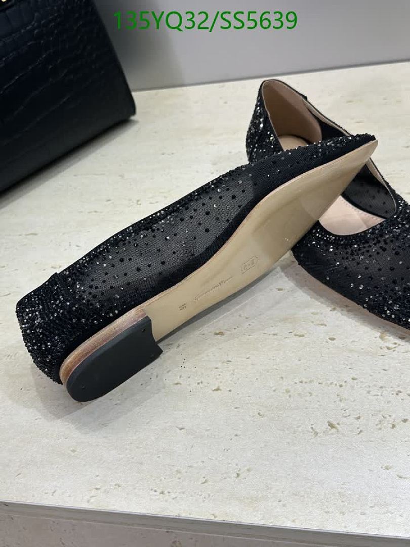 Gianvito Rossi-Women Shoes Code: SS5639 $: 135USD