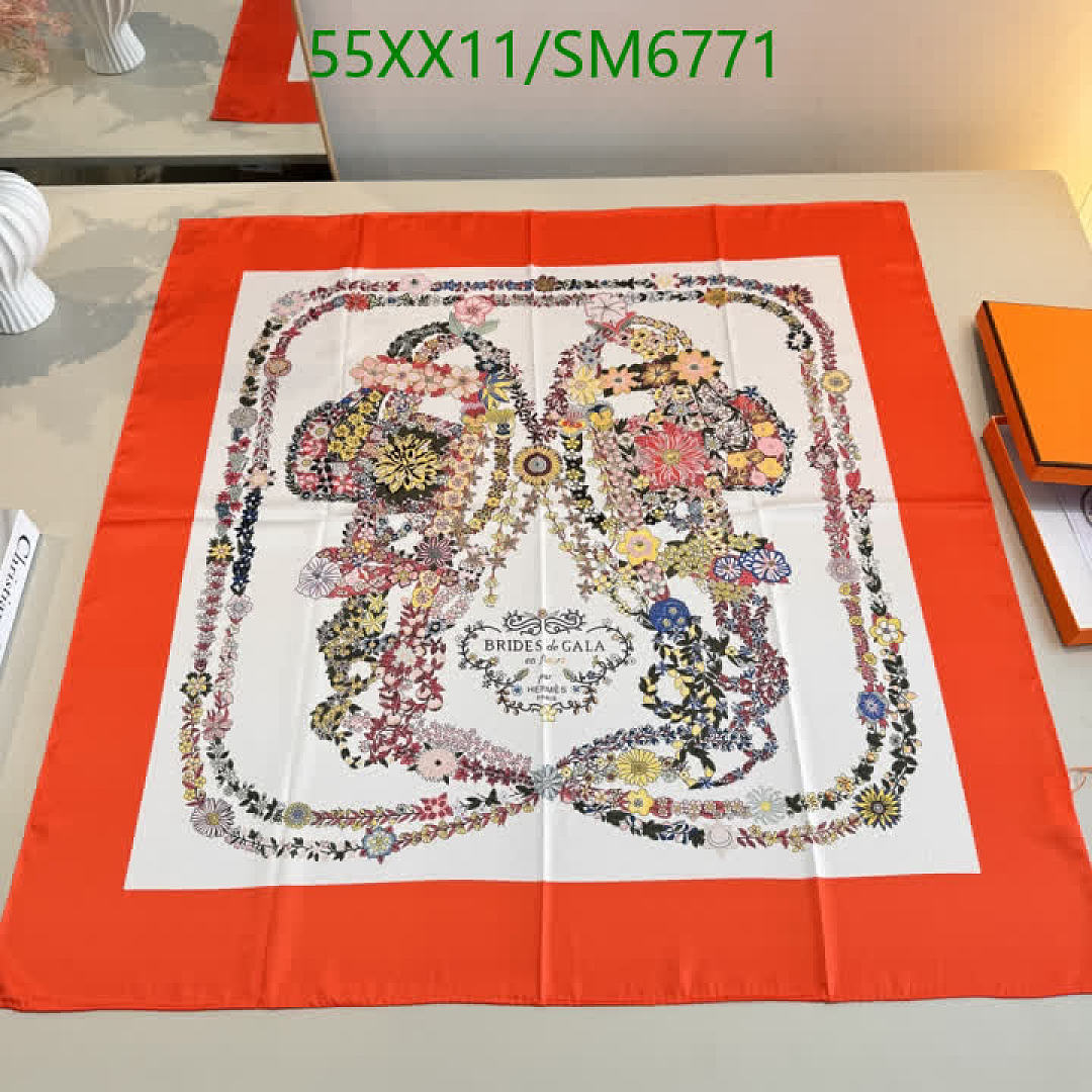 Hermes-Scarf Code: SM6771 $: 55USD