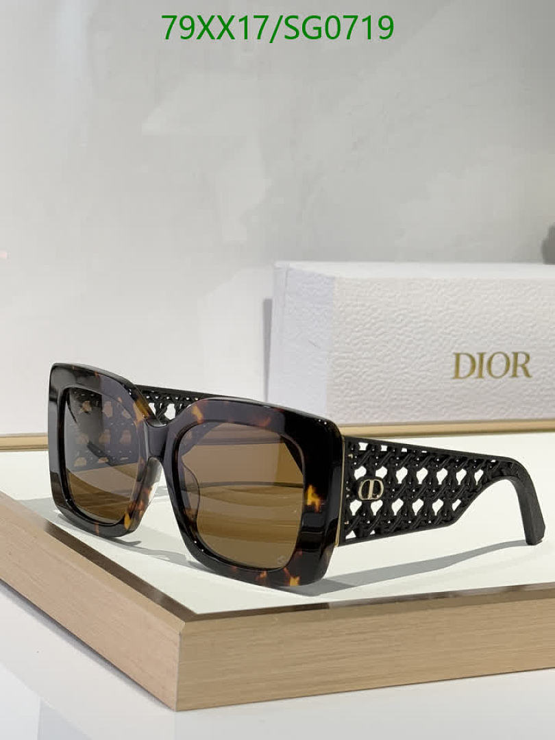 Dior-Glasses Code: SG0719 $: 79USD