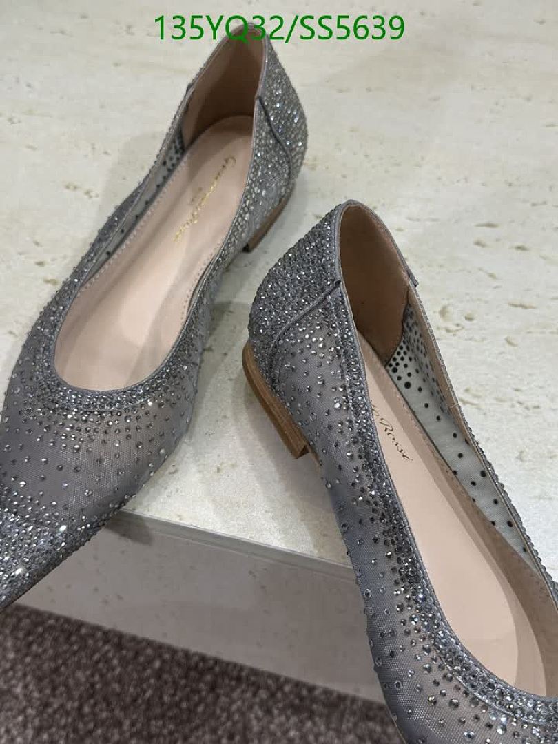 Gianvito Rossi-Women Shoes Code: SS5639 $: 135USD