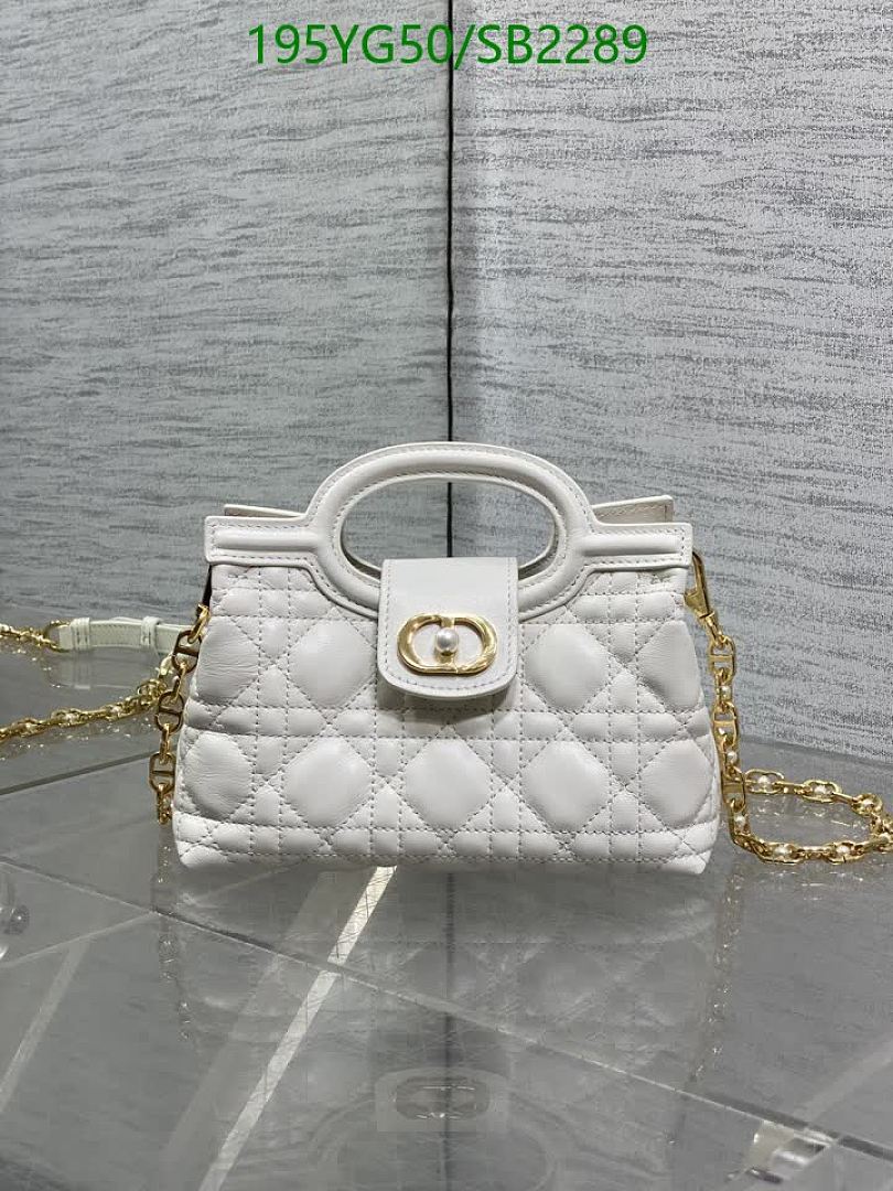 Dior-Bag-Mirror Quality Code: SB2289 $: 195USD