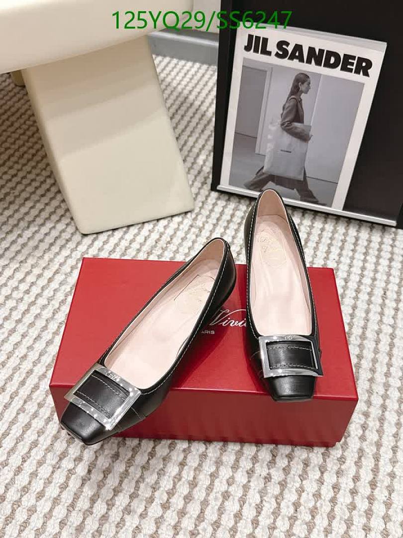 Roger Vivier-Women Shoes Code: SS6247 $: 125USD