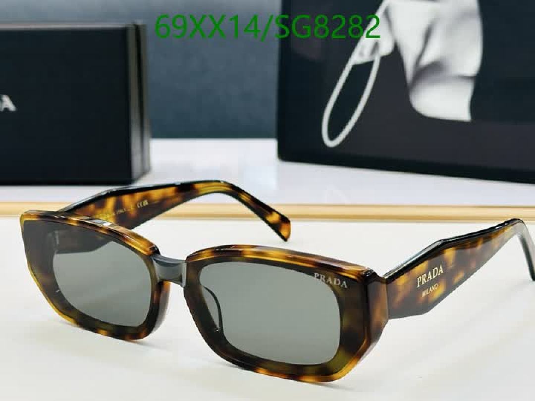 Prada-Glasses Code: SG8282 $: 69USD