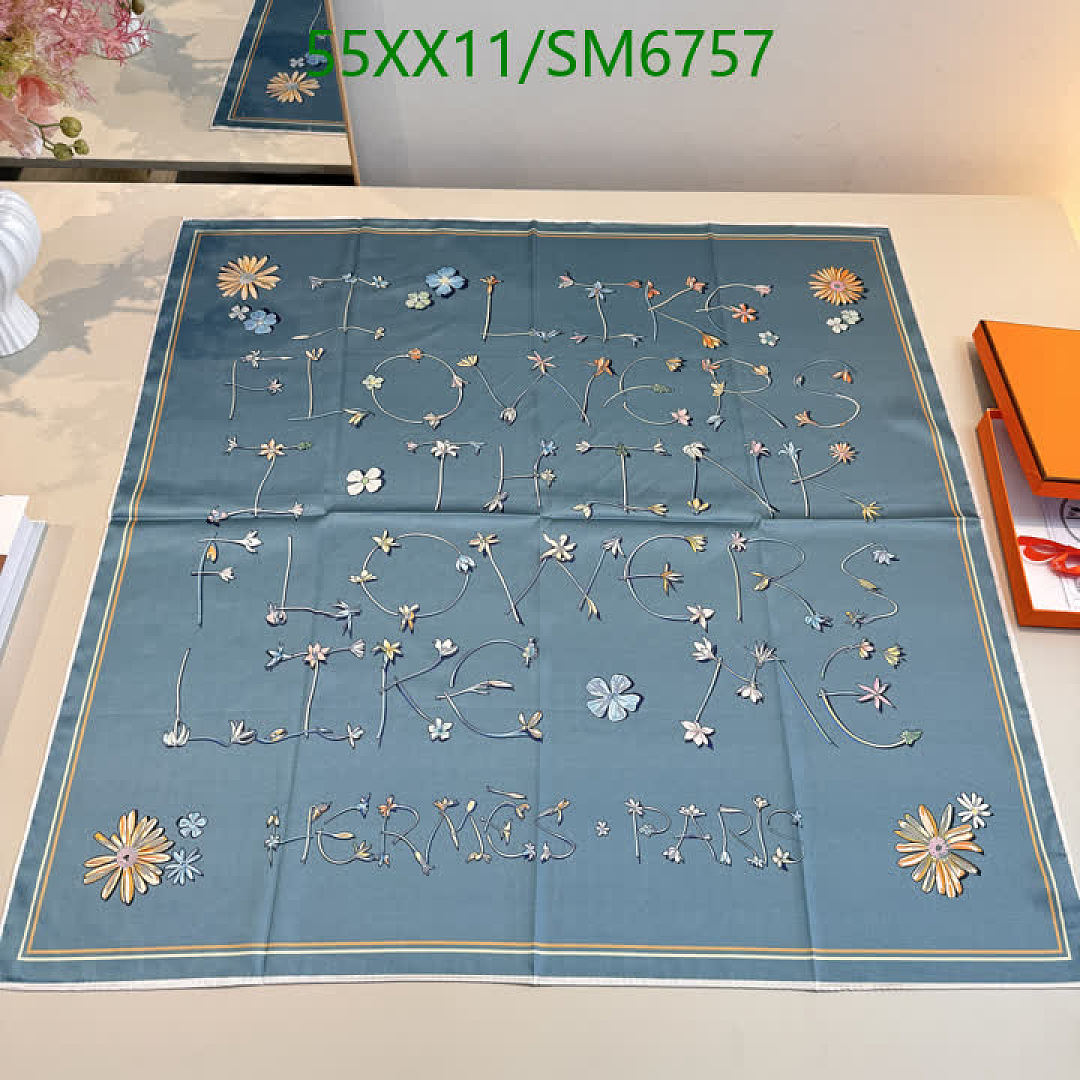 Hermes-Scarf Code: SM6757 $: 55USD