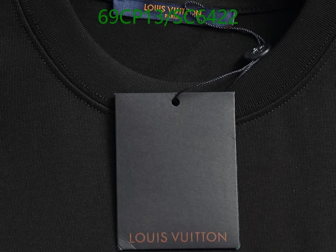 LV-Clothing Code: SC6422 $: 69USD
