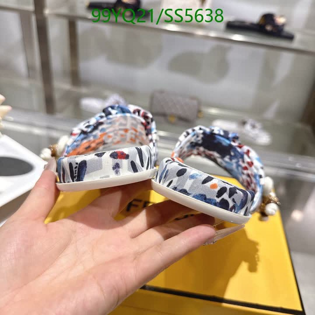 Fendi-Women Shoes Code: SS5638 $: 99USD