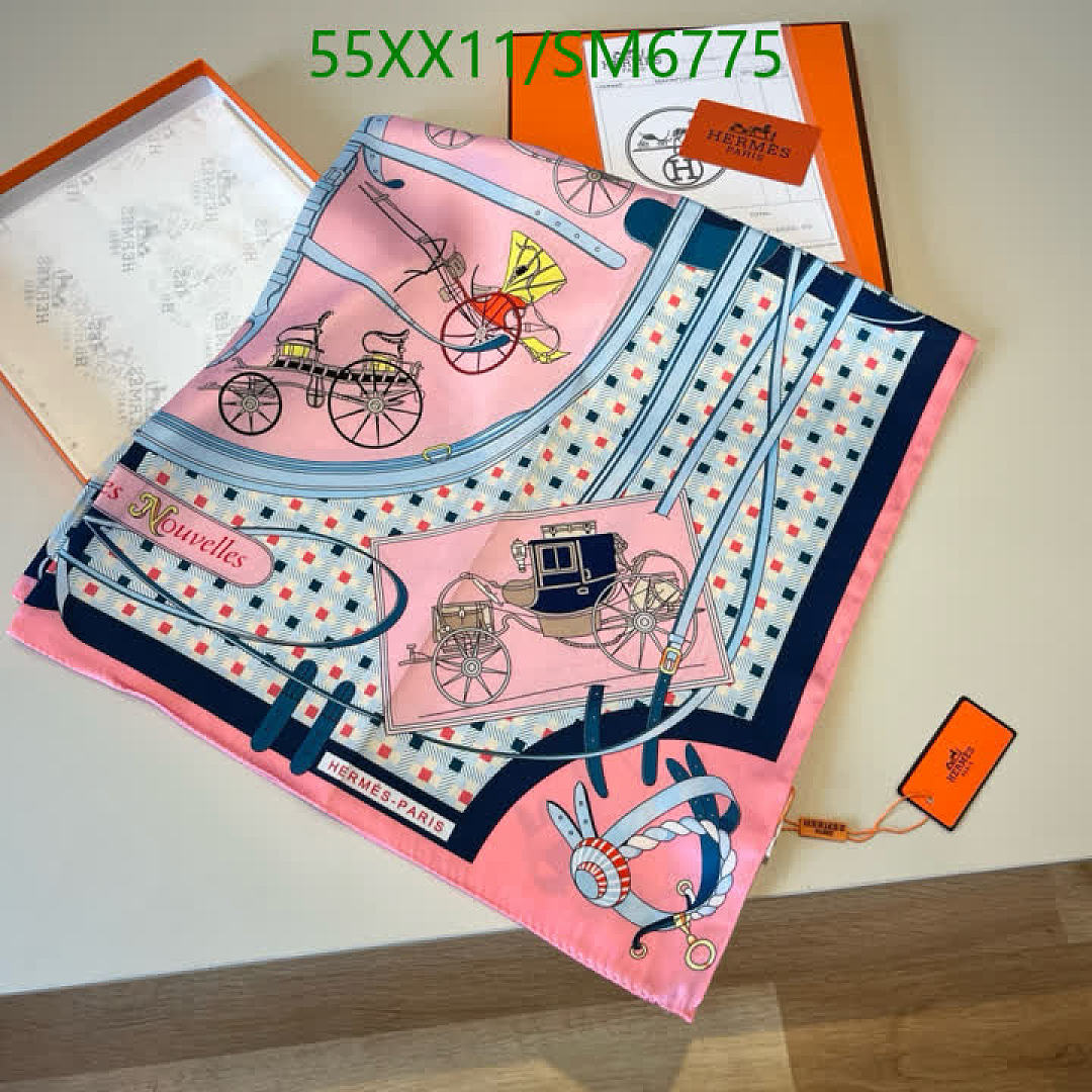 Hermes-Scarf Code: SM6775 $: 55USD