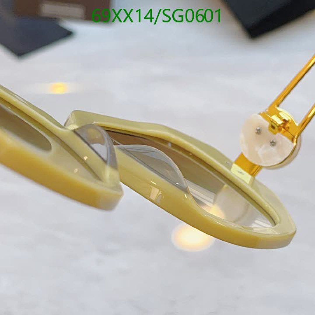 Chanel-Glasses Code: SG0601 $: 69USD