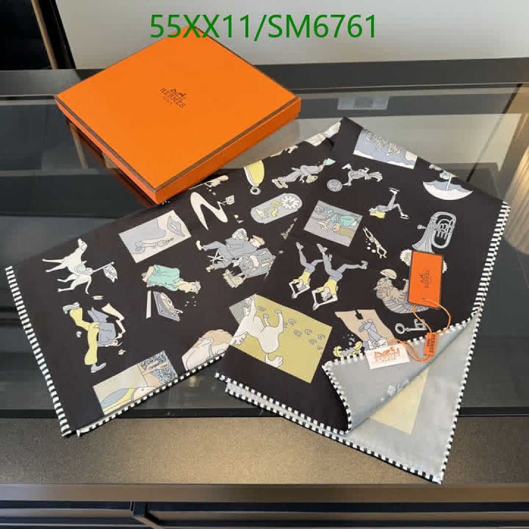 Hermes-Scarf Code: SM6761 $: 55USD