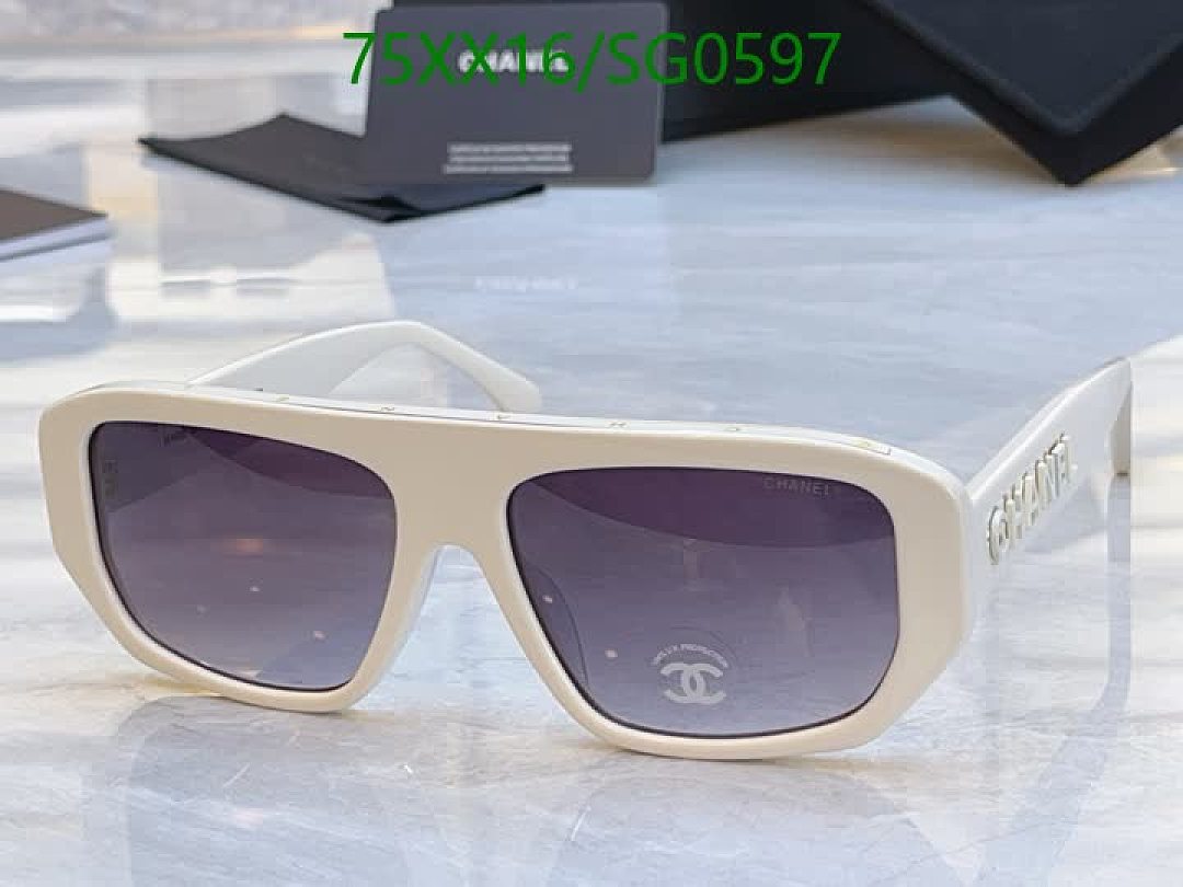 Chanel-Glasses Code: SG0597 $: 75USD
