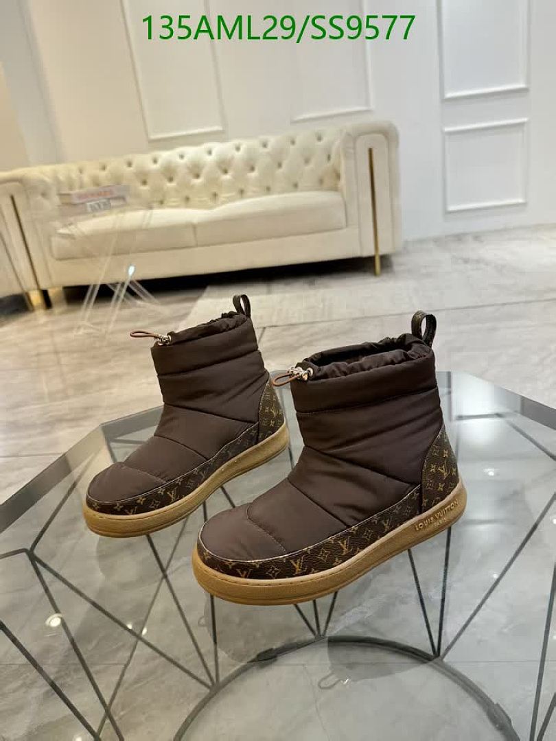 Boots-Women Shoes Code: SS9577 $: 135USD
