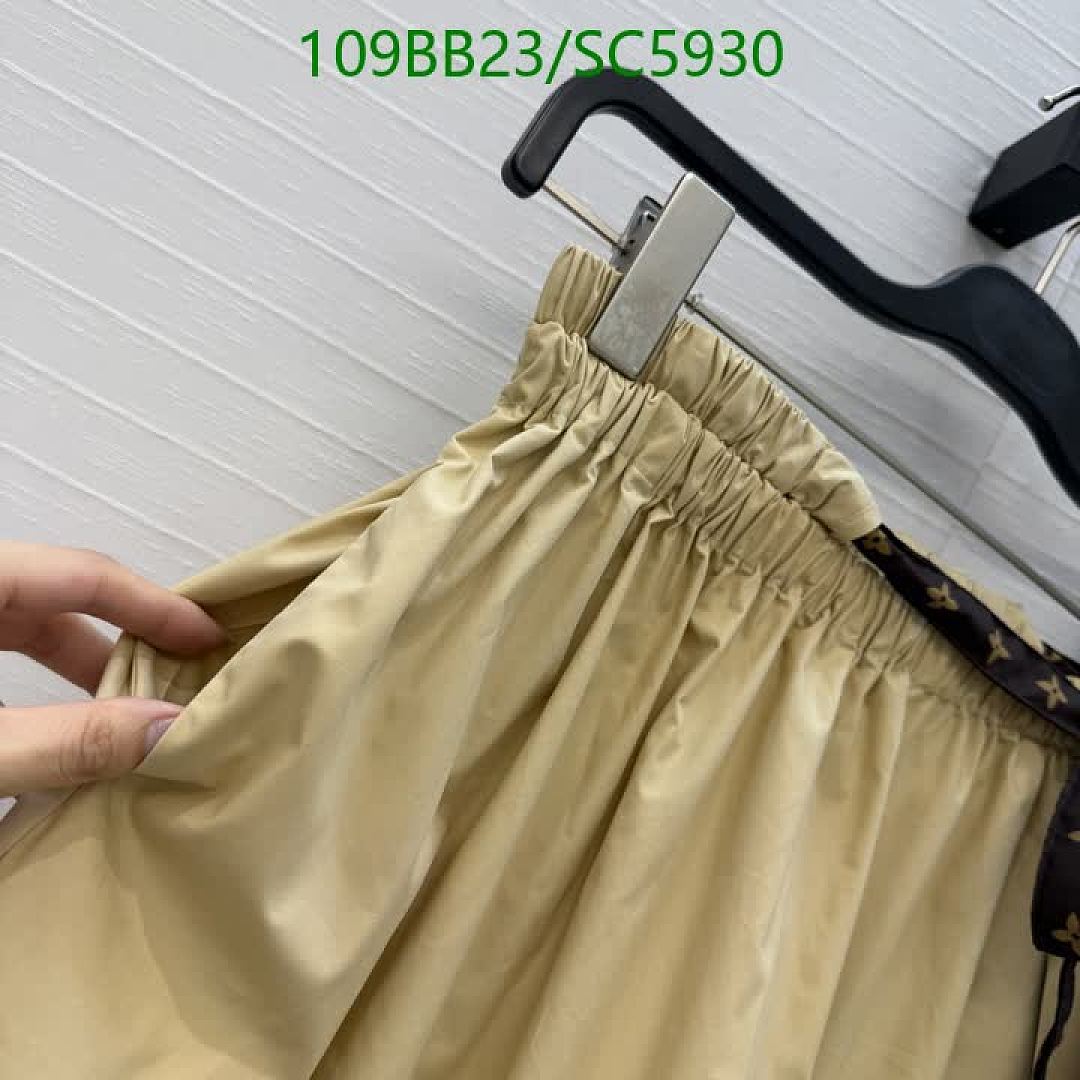 LV-Clothing Code: SC5930 $: 109USD