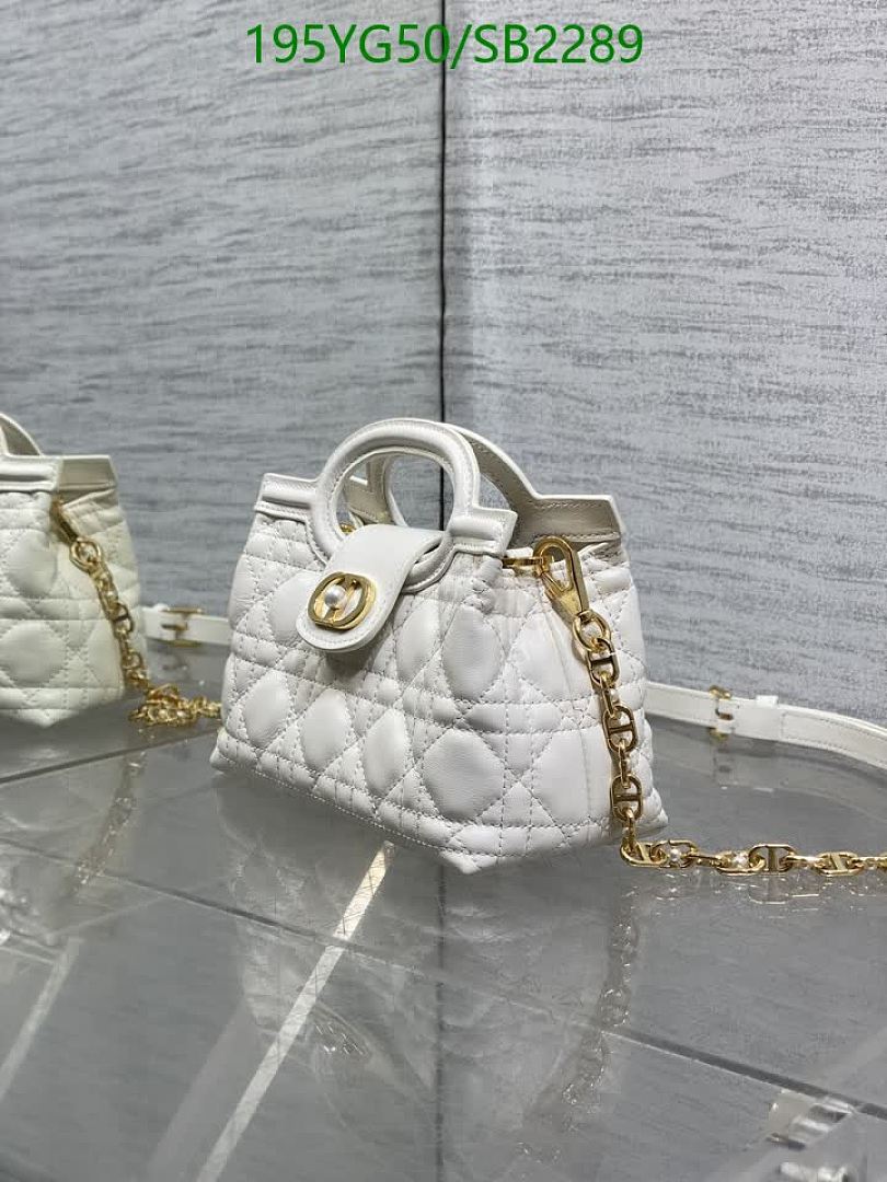 Dior-Bag-Mirror Quality Code: SB2289 $: 195USD