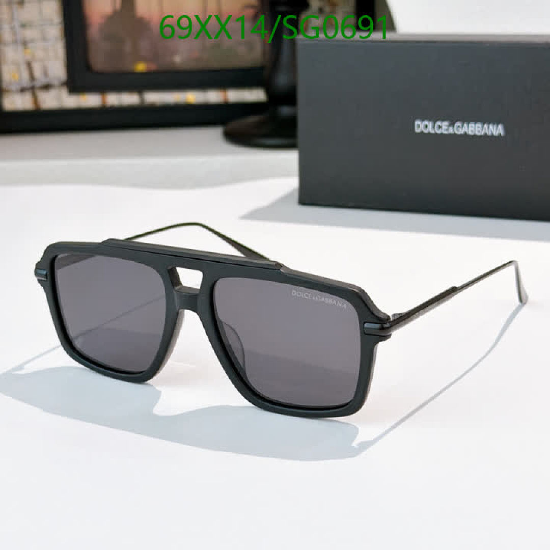 D&G-Glasses Code: SG0691 $: 69USD