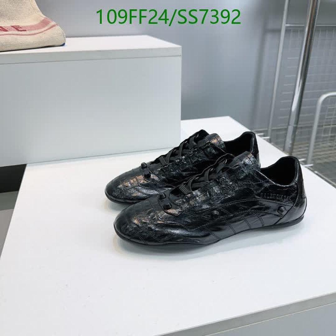 Balenciaga-Women Shoes Code: SS7392 $: 109USD