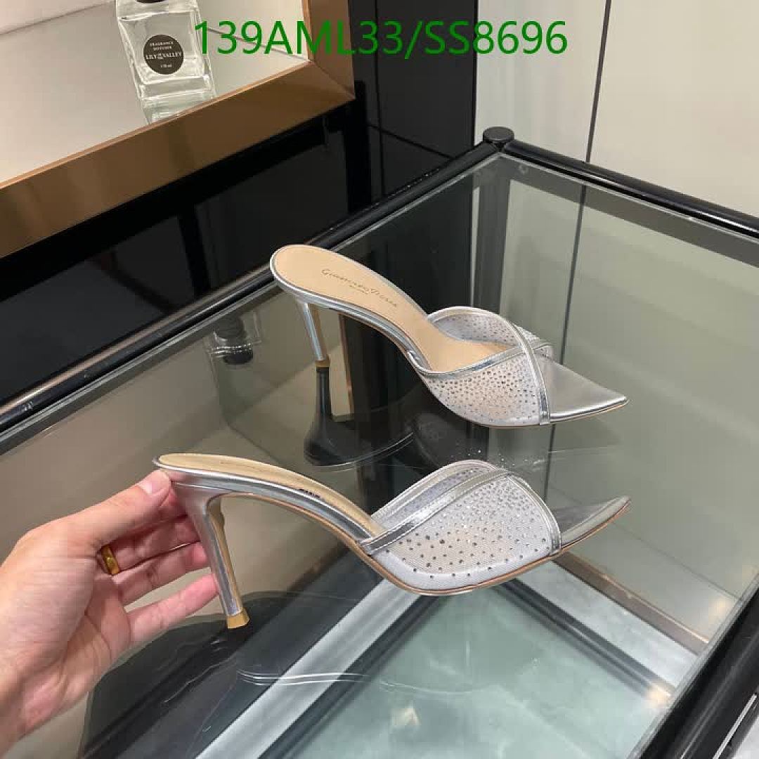 Gianvito Rossi-Women Shoes Code: SS8696 $: 139USD