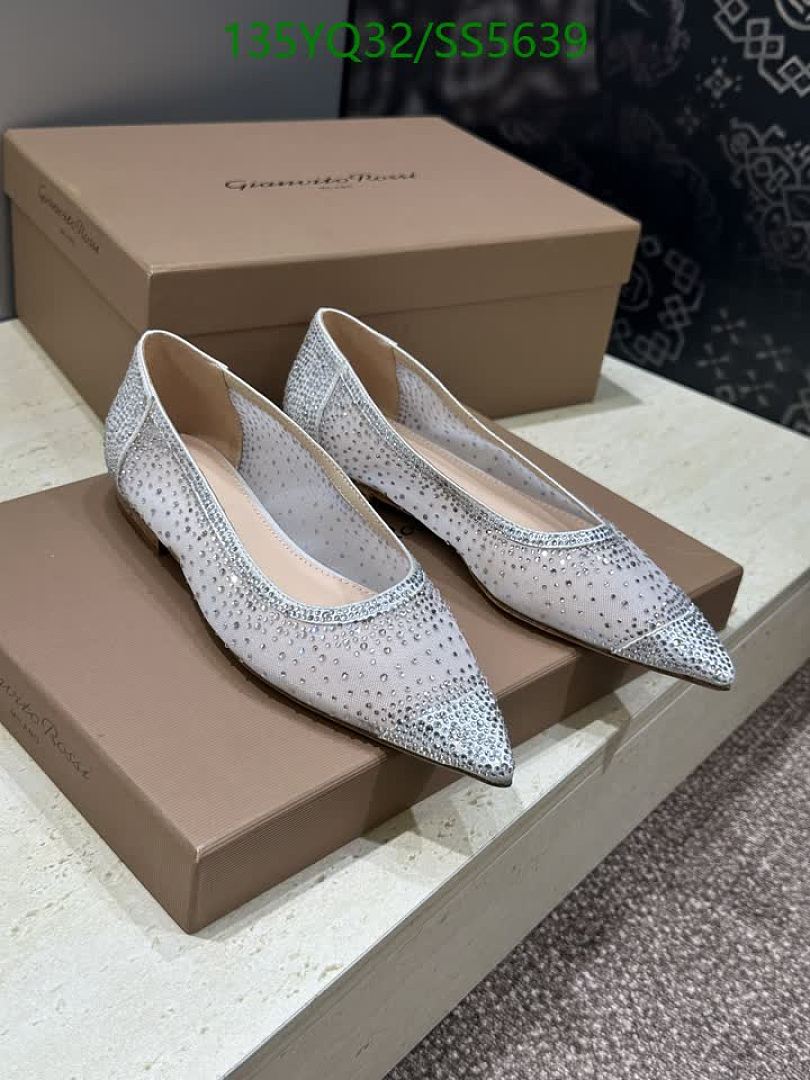 Gianvito Rossi-Women Shoes Code: SS5639 $: 135USD