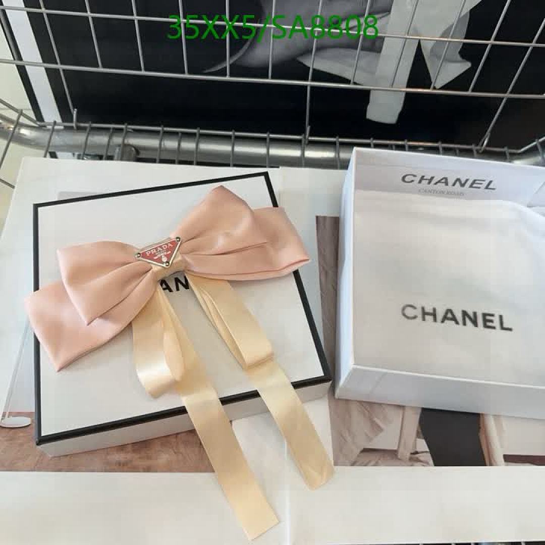 Prada-Headband Code: SA8808 $: 35USD