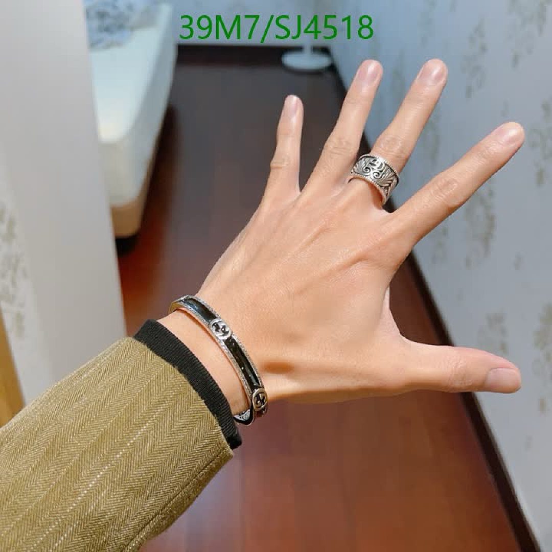 Gucci-Jewelry Code: SJ4518 $: 39USD