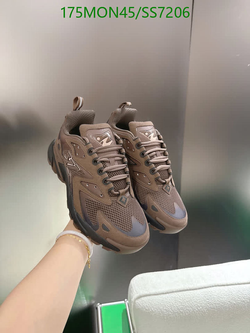 LV-Men shoes Code: SS7206 $: 175USD