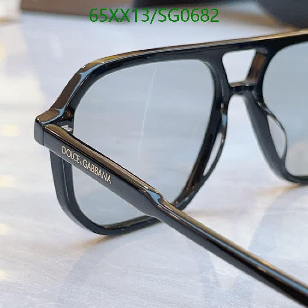 D&G-Glasses Code: SG0682 $: 65USD