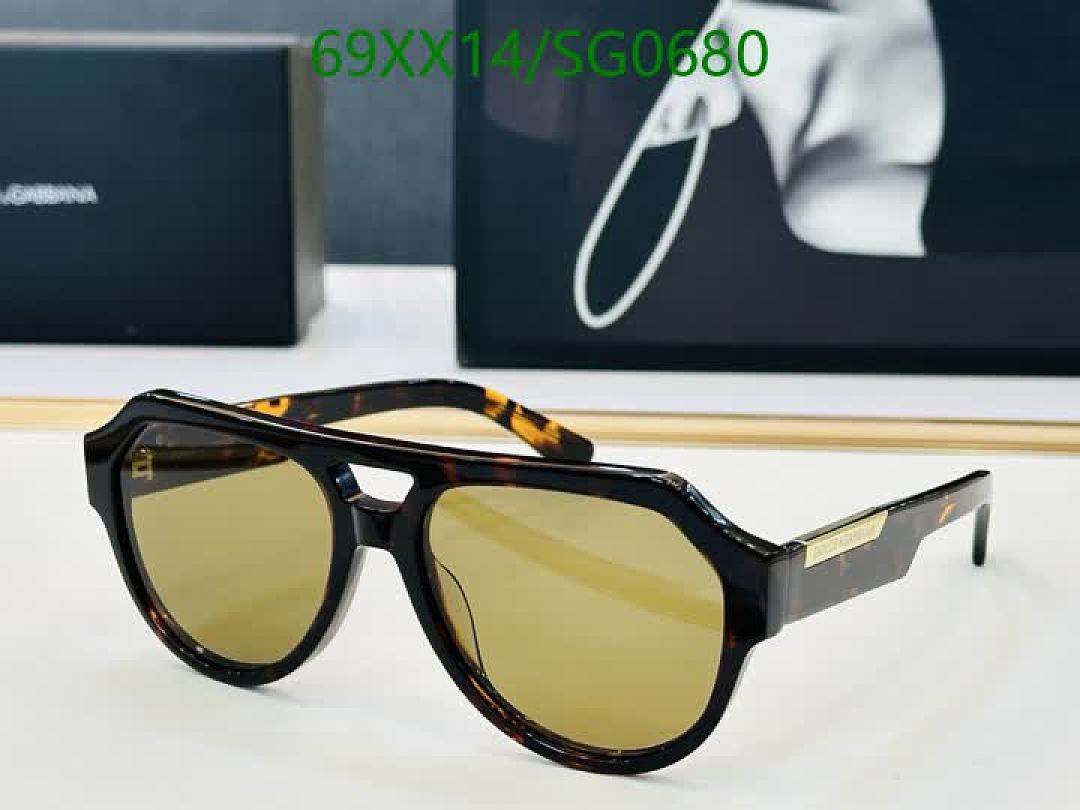 D&G-Glasses Code: SG0680 $: 69USD